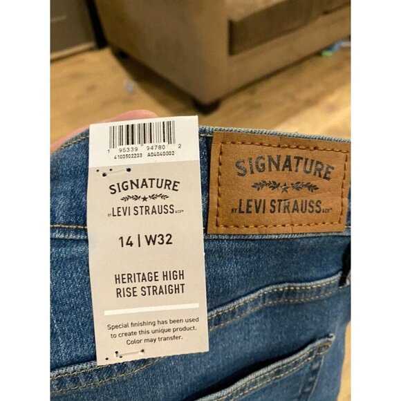 Levis Strauss & Co. Heritage High Rise Straight Jeans for Women's Size 14 - Picture 9 of 9